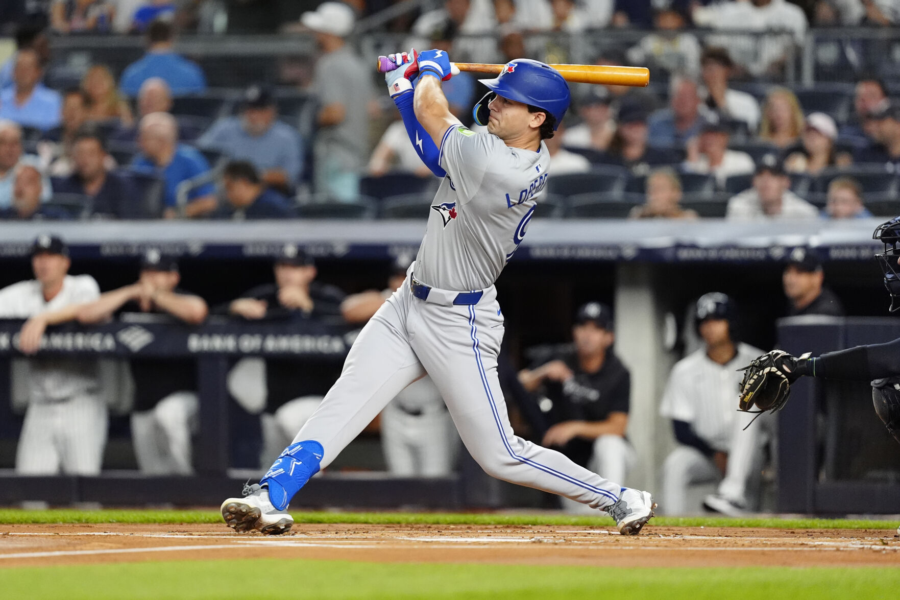 Blue Jays tee off on Stroman Yankees in Bronx series opener