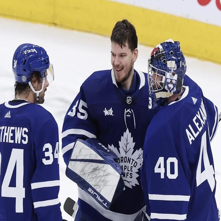 Maple Leafs dressing amateur goalies threatens NHL's integrity