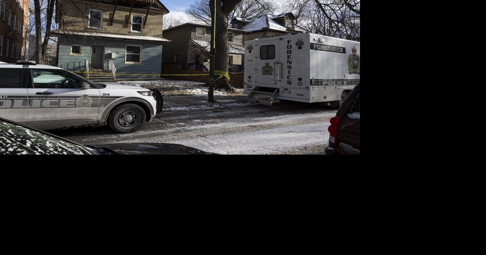 Mother of accused killer tells trial he sent cryptic messages after shooting