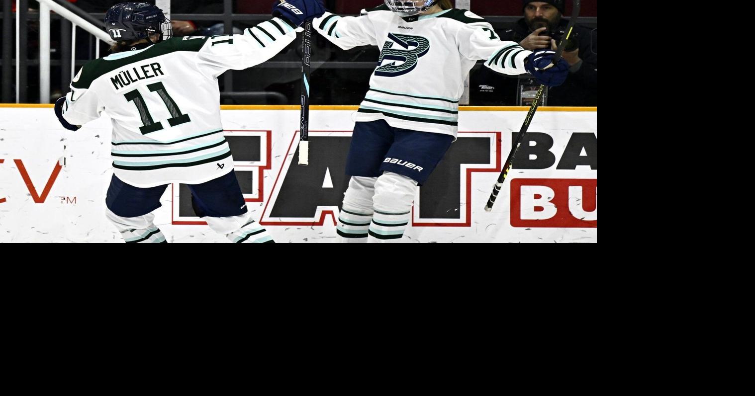 Müller and Maloney each score a goal, Fleet hand Sceptres 4th straight loss, 2-1