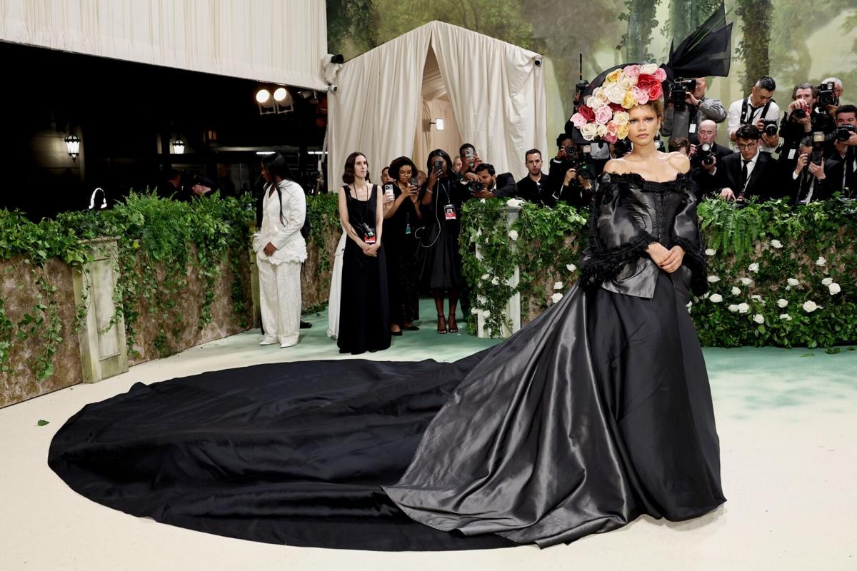 Met Gala 2024 live: Updates from the red carpet