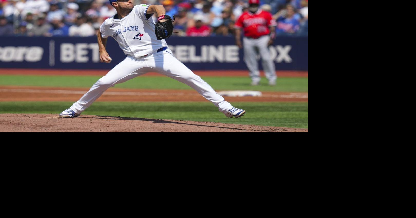 Barger drives in winning run in 11th, Jays top Angels 4-3 for seventh straight win