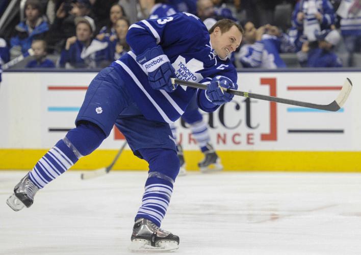 Dion Phaneuf signs seven-year extension with Maple Leafs