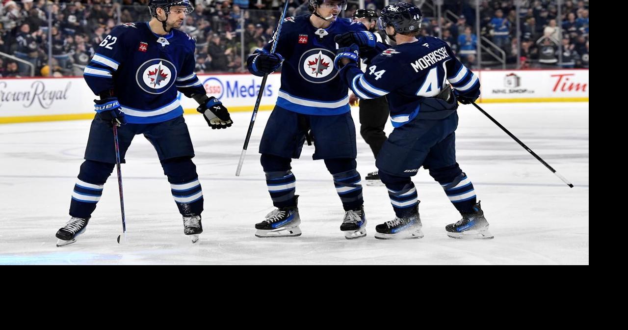 Scheifele shines in 8-1 win over Sweeney's Bruins