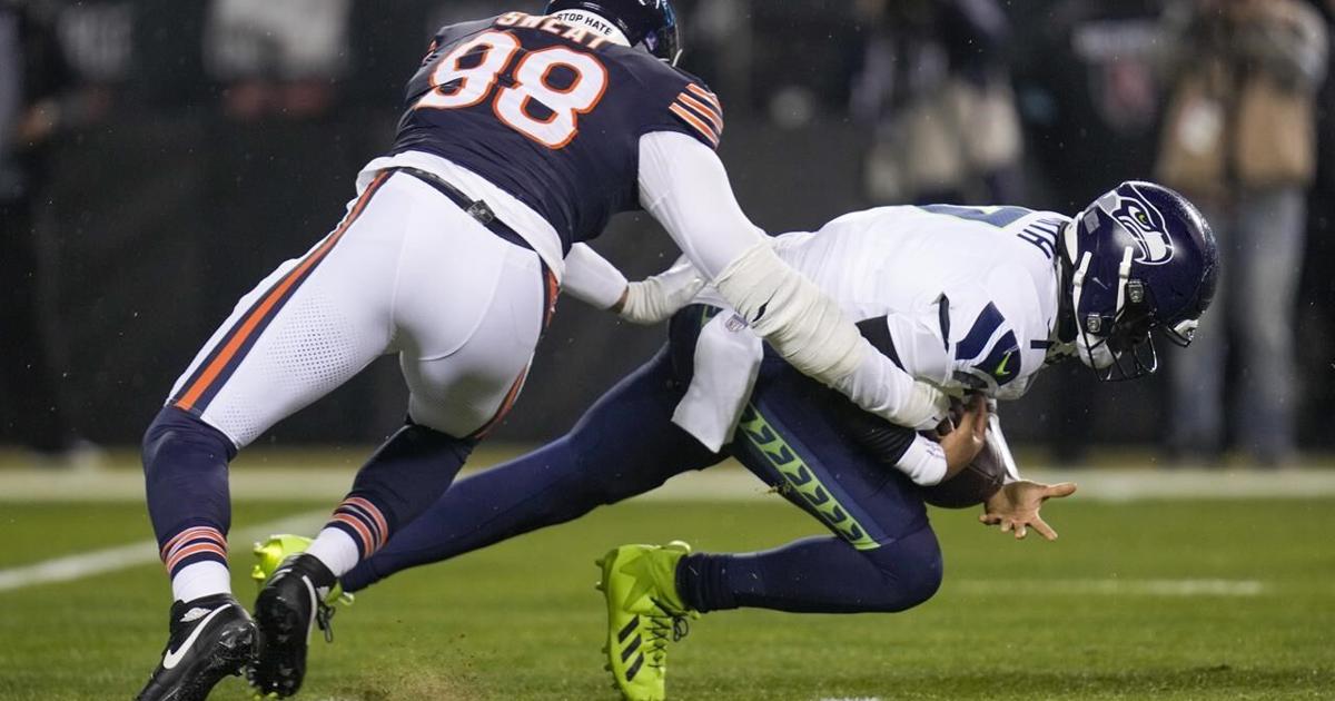 Rams can rest starters after clinching NFC West, while Seahawks left chasing individual milestones