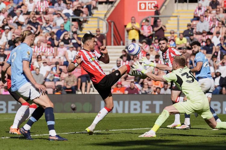 Southampton avoids unwanted points record in Premier League