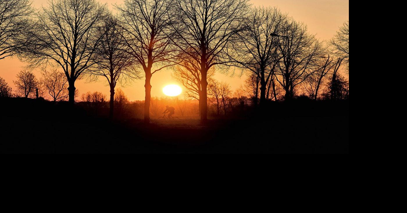 Clock change marks progress for some Canadians, but is a pain for others