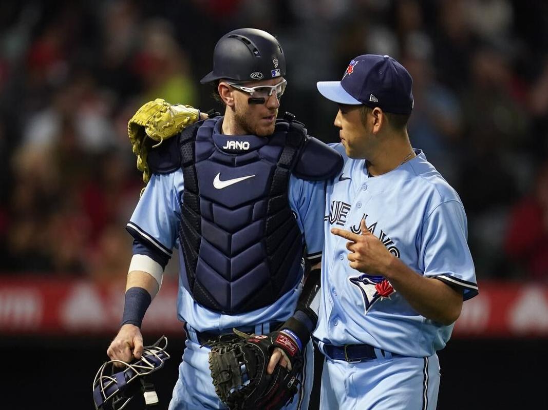 Blue Jays' catchers could force the team's hand