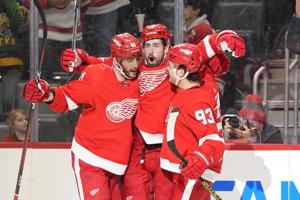 Lyon makes 30 saves in 3rd career shutout and Copp scores his 100th goal as Red Wings top Flyers 3-0