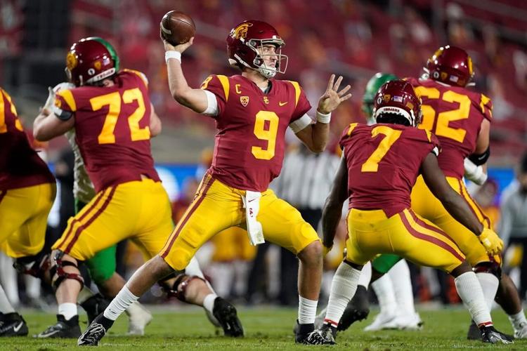 Oregon holds off USC late, grabs Pac12 title with 3124 win
