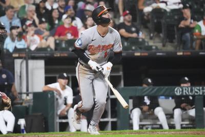 Dylan Beavers drives in 3 runs, Samuel Basallo hits HR and Orioles beat White Sox 8-7