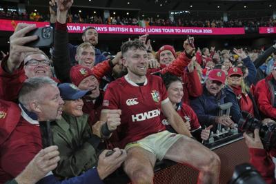 Last-gasp try gives the British and Irish Lions a 29-26 win over the Wallabies to clinch test series