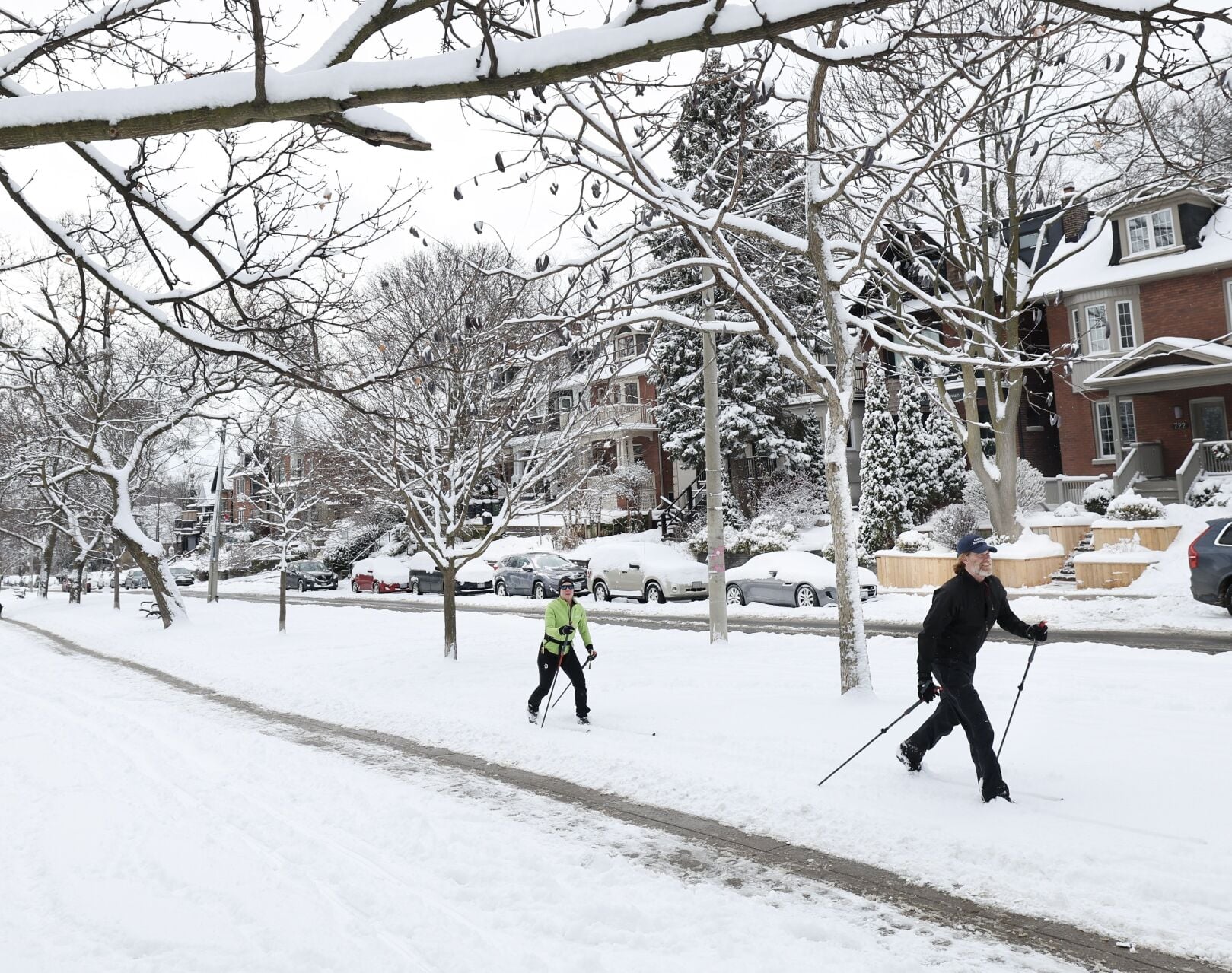 Toronto weather: City, GTA see significant snowfall Sunday