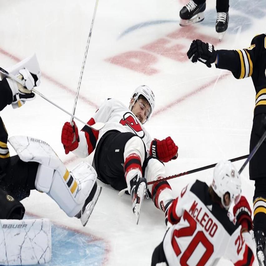 Mackenzie Blackwood makes 38 saves, but Devils fall to Bruins 2-1