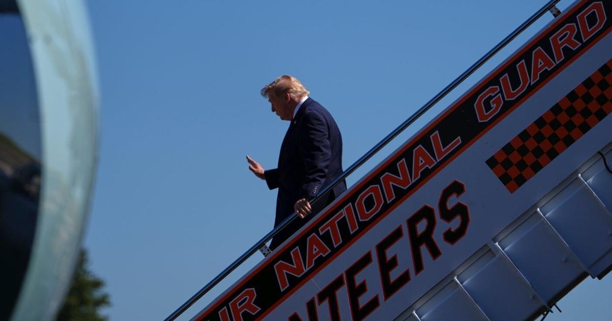 CNN says it was left off Air Force One for Trump’s Saturday trip to a college football game - Toronto Star