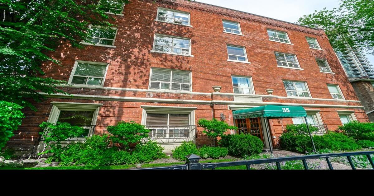 What these Toronto condos got 550,000 for 1,040 sq. ft. in Humewood