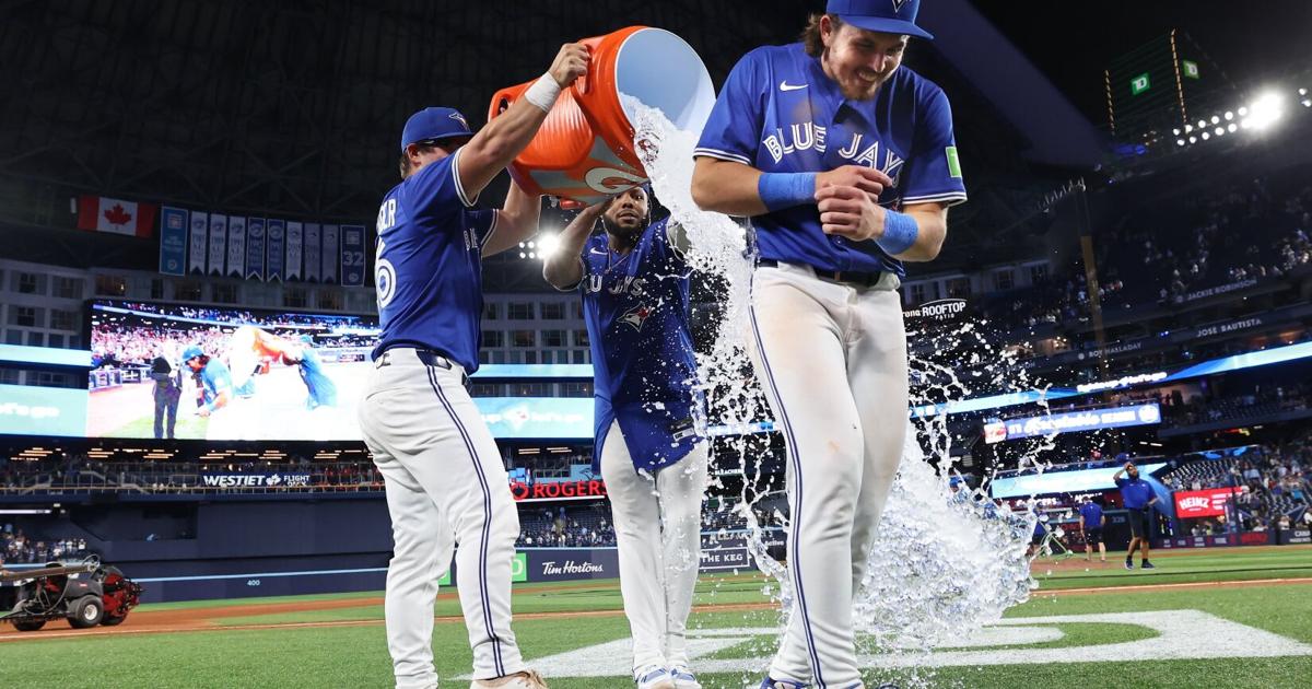 Blue Jays vs. Twins: The bats rally and the bullpen holds