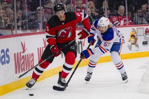 Oilers get big goals from McDavid and Draisaitl, score 4 in 3rd period to beat Devils 6-3