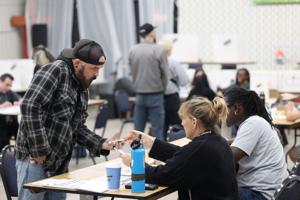 Albertans projected to remain in Canada, rejecting push for separation