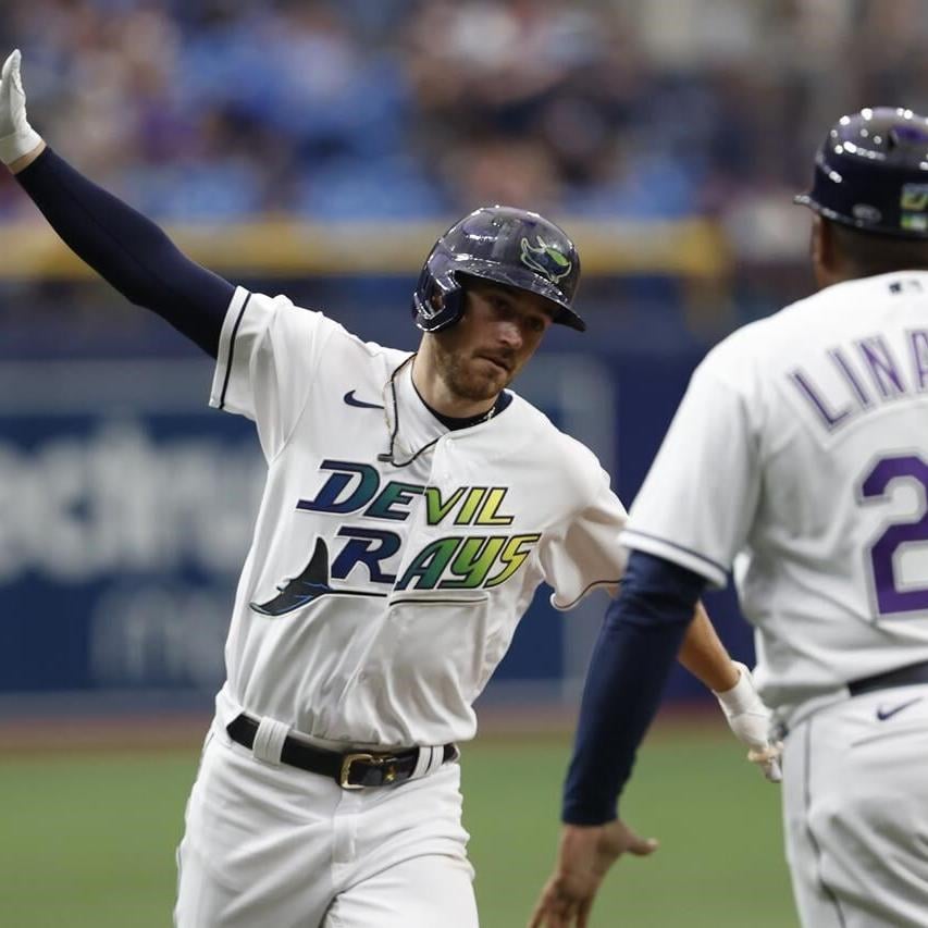 Lowe and Díaz homer, Rays beat Guardians 6-4