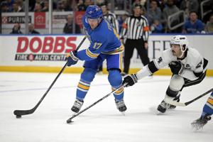 Blues' Cam Fowler gets 2 assists during a warm welcome home from Ducks fans after his trade