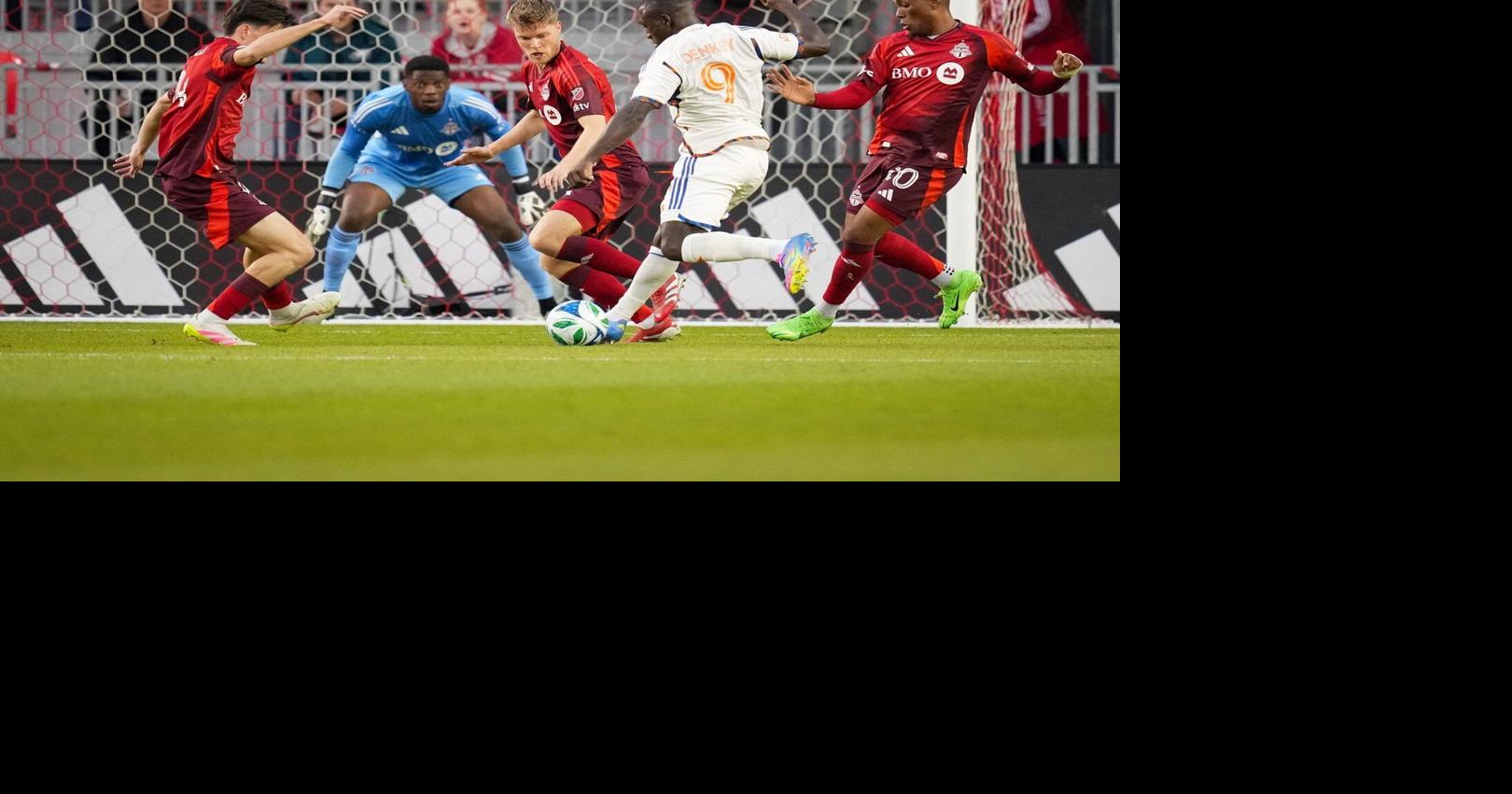 Veteran goalkeeper Sean Johnson says goodbye, makes Toronto FC departure official