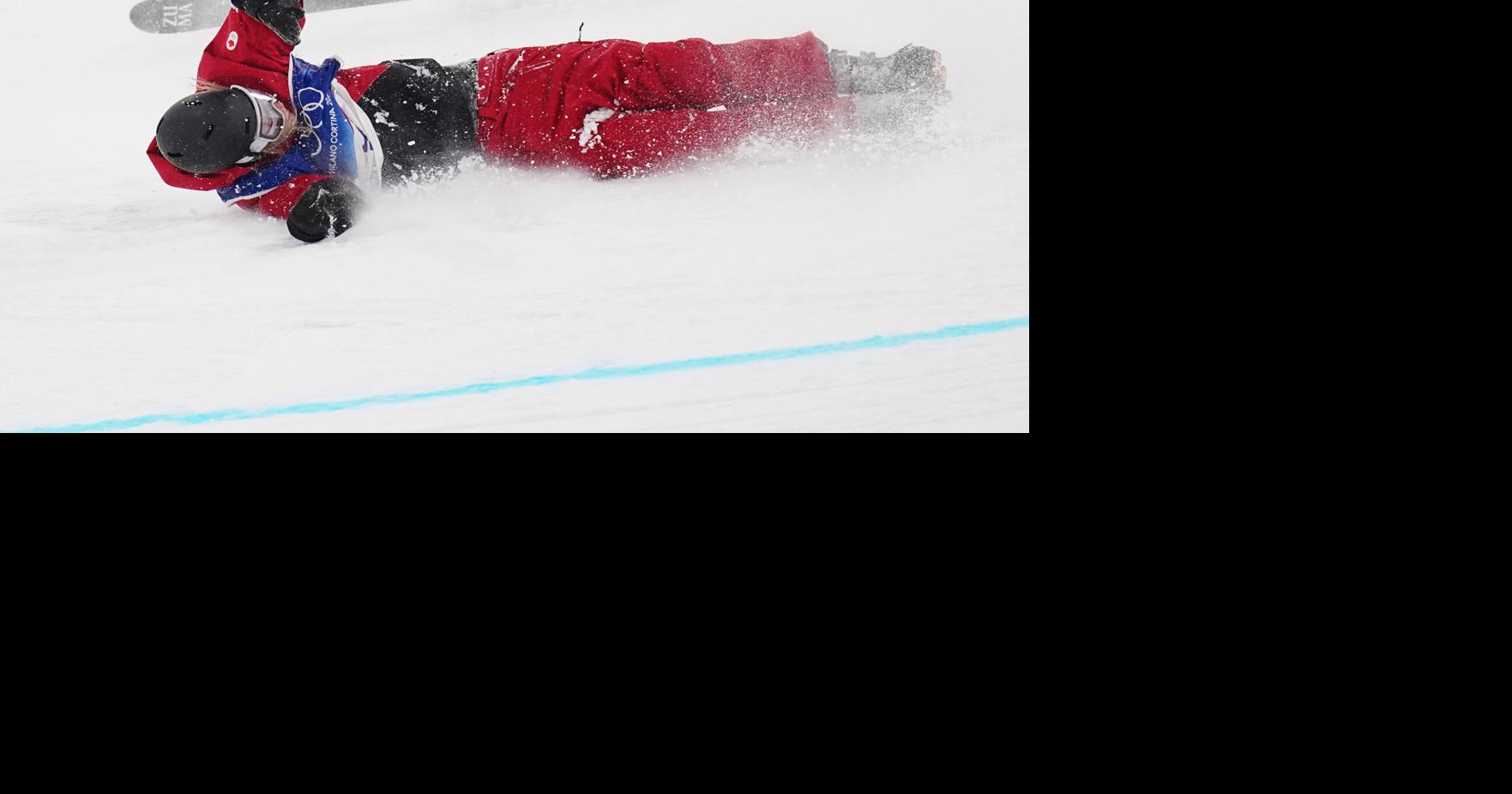 Freestyle skier Sharpe crashes at halfpipe qualifier as Canadians advance to final