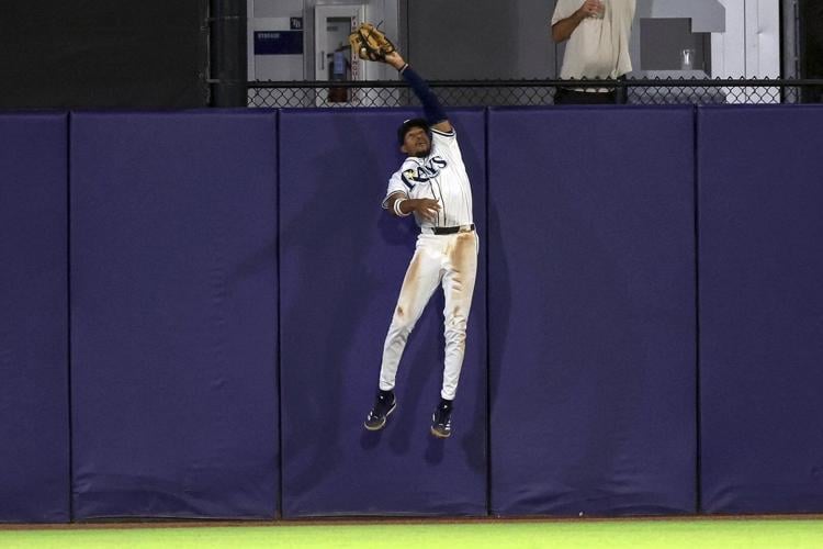Chandler Simpson robs a homer and drives in go-ahead run as Rays beat Blue Jays 2-1