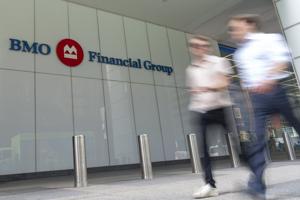 BMO eliminates trading fees to compete with discount brokerages