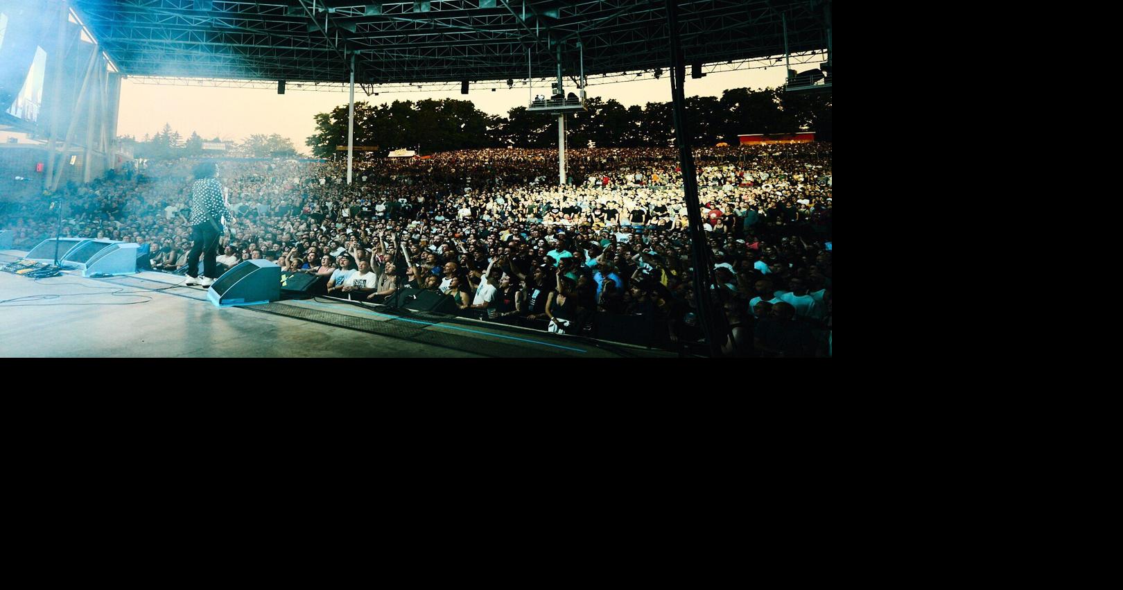 Jack White let his guitars do most of the talking at scorching RBC Amphitheatre show