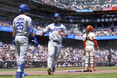 Ohtani, Conforto shine as Dodgers beat Giants 2-1 to end 7-game skid