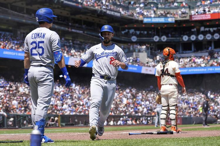 Ohtani, Conforto shine as Dodgers beat Giants 2-1 to end 7-game skid