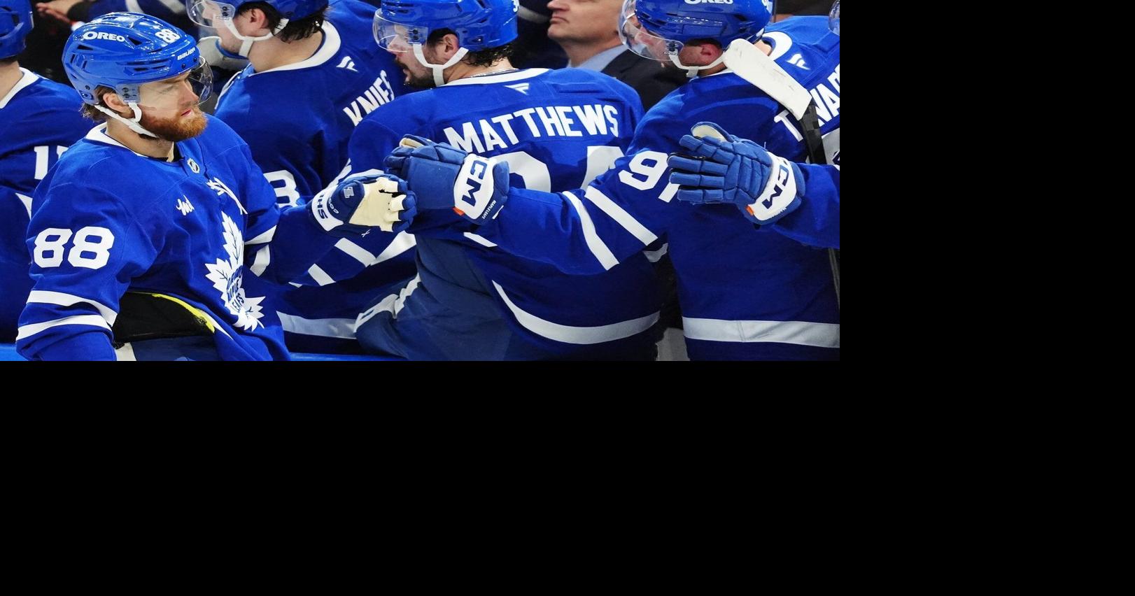 Nylander returns with three-point effort as Maple Leafs cruise past Canucks 5-0