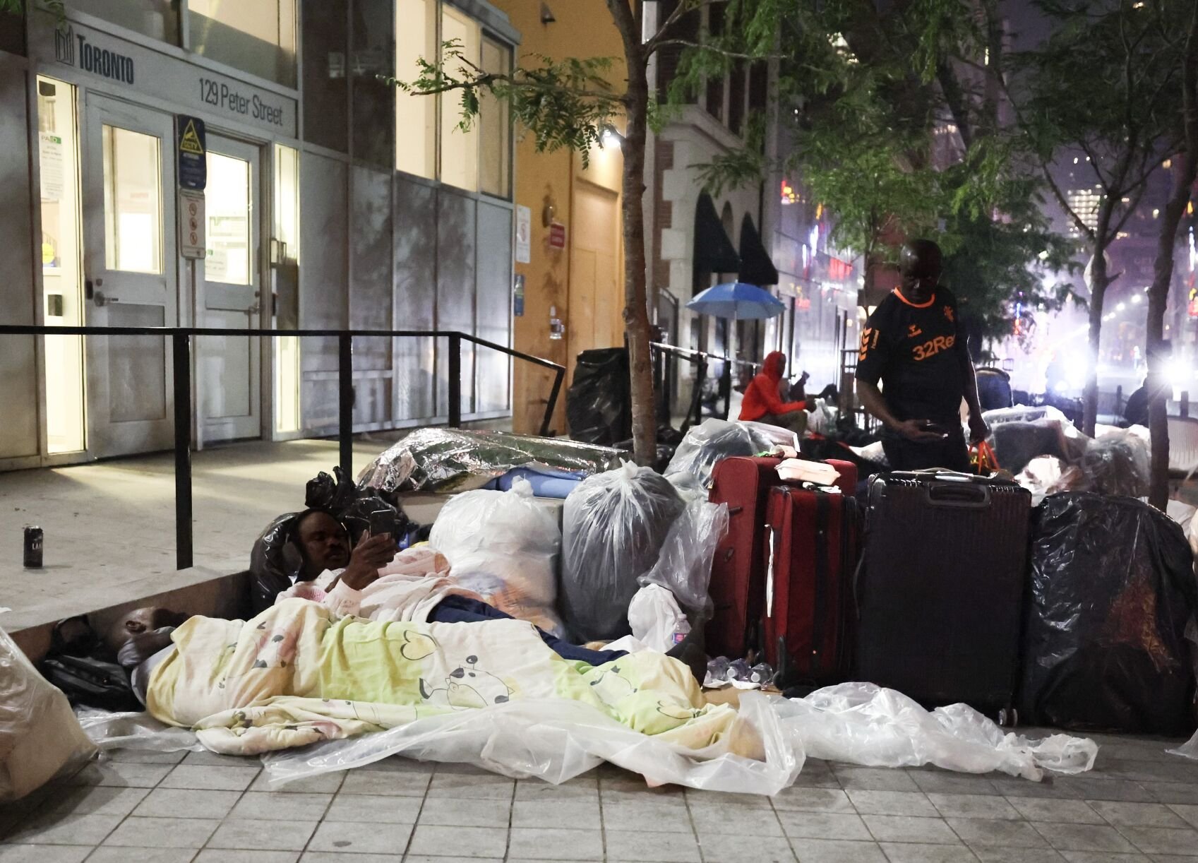 refugee claimants - for mahdis.JPG