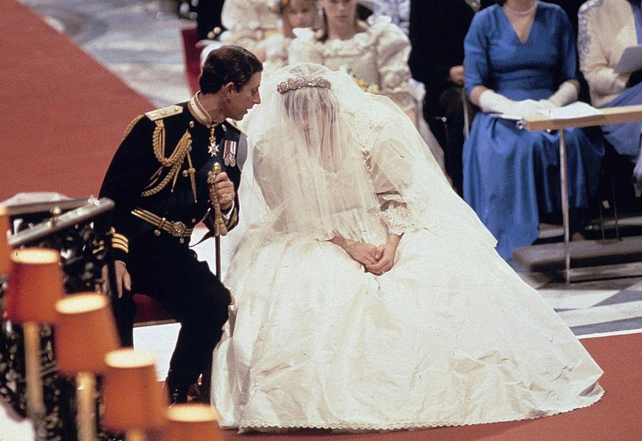 Designers of the late Princess Diana's wedding dress settle dispute