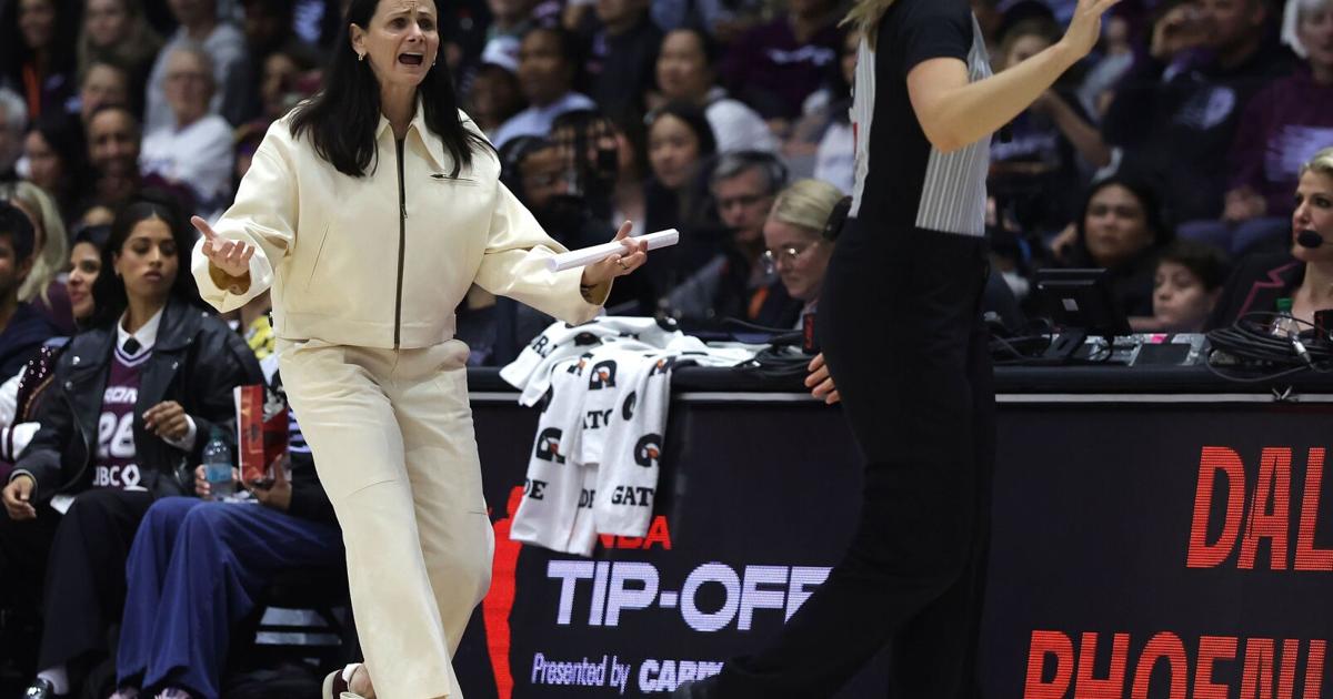 Tempo coach Sandy Brondello back in New York for first time since parting ...