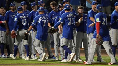 Jays-celebrate.JPG
