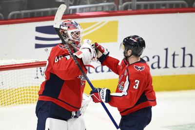 Capitals even series with 3-1 Game 2 win over Hurricanes