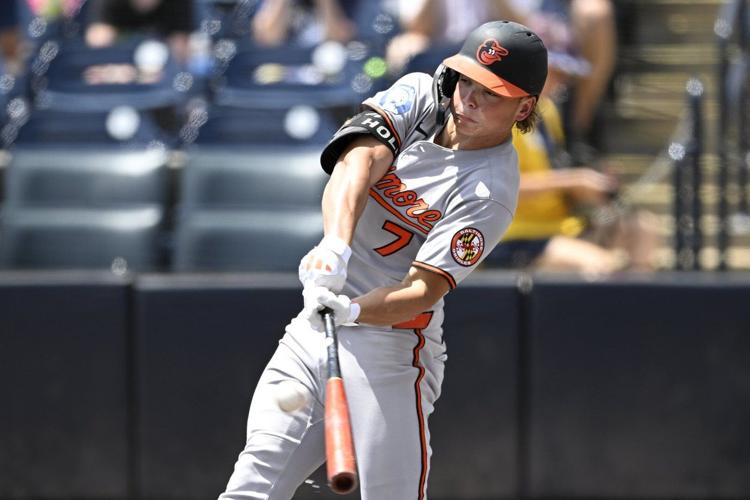 Holliday, Jackson and O’Hearn homers carry the Orioles to a rain-delayed, 5-2 win over the Rays