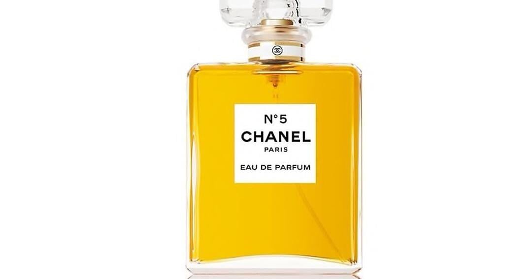 This Chanel perfume makes me want to call my mother