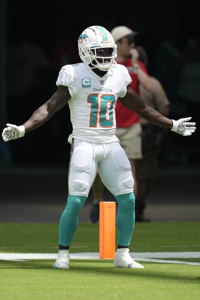 Dolphins already reaping benefits of Tyreek Hill trade - West Hawaii Today