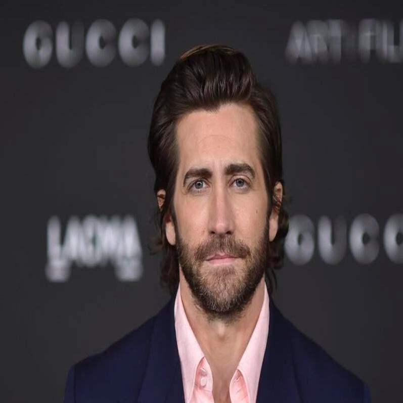 Why is everyone - Jake Gyllenhaal included - still wearing The