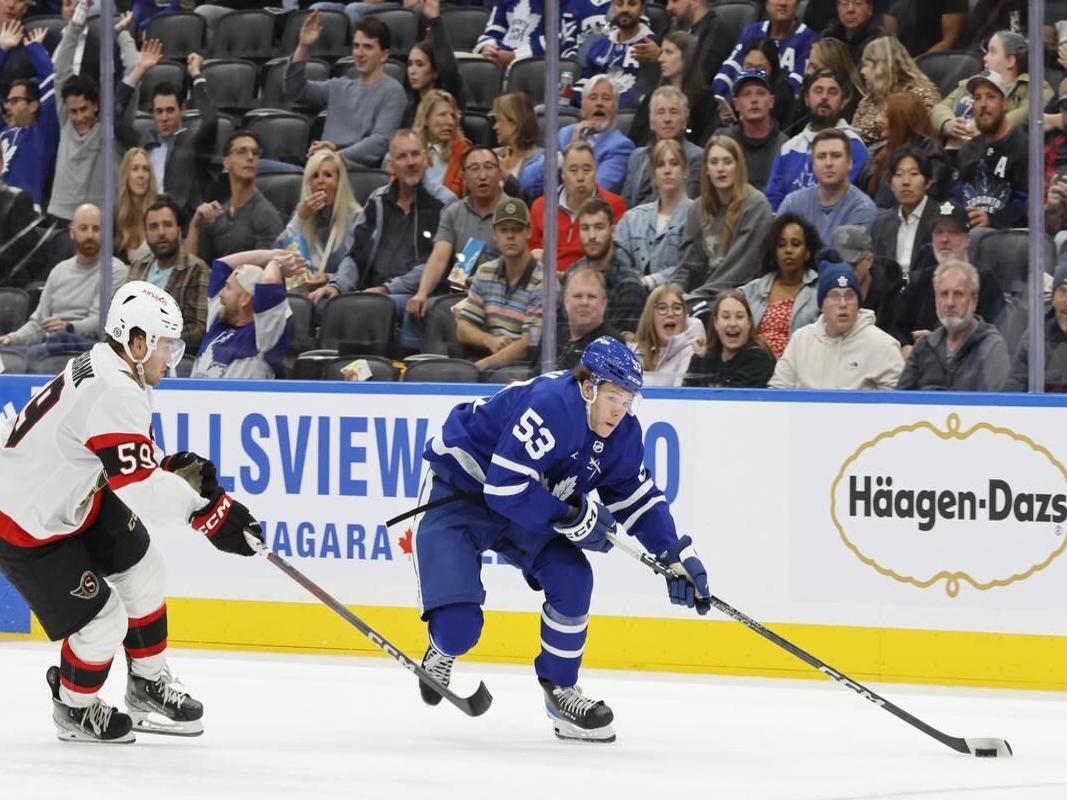 Toronto Maple Leafs sign first-round draft pick Easton Cowan to