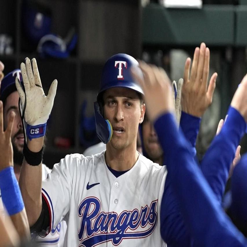 Rangers' Mitch Garver crushes a solo home run to even the score against the  Astros