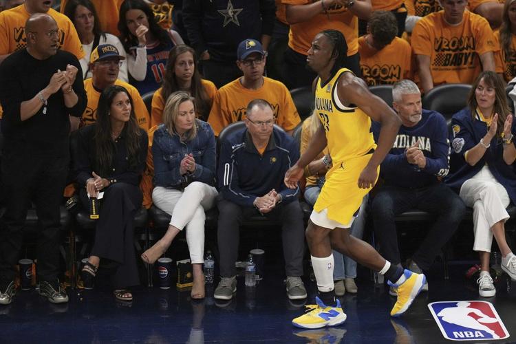 Pacers lose Aaron Nesmith with right leg injury during 3rd quarter of Game 3 vs. Knicks