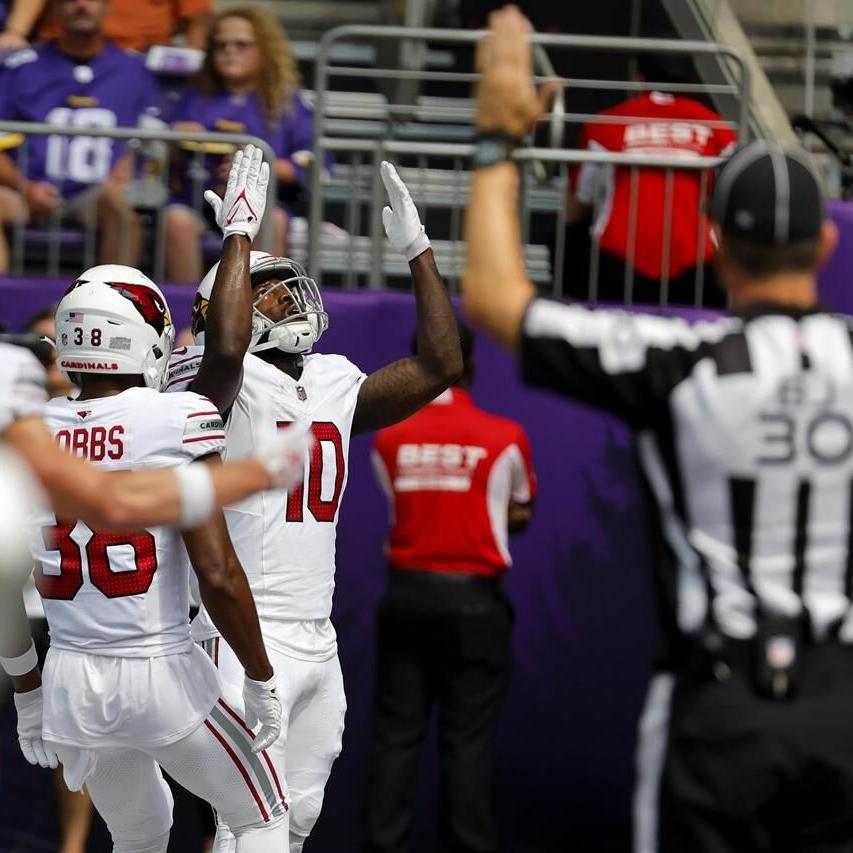 David Blough rallies the Cardinals to a 18-17 victory over Vikings