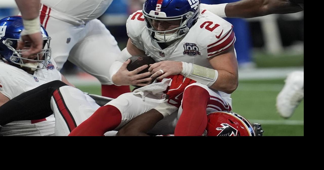 Lock's return as Giants' QB includes 2 pick-6s in franchise-record 10th straight loss