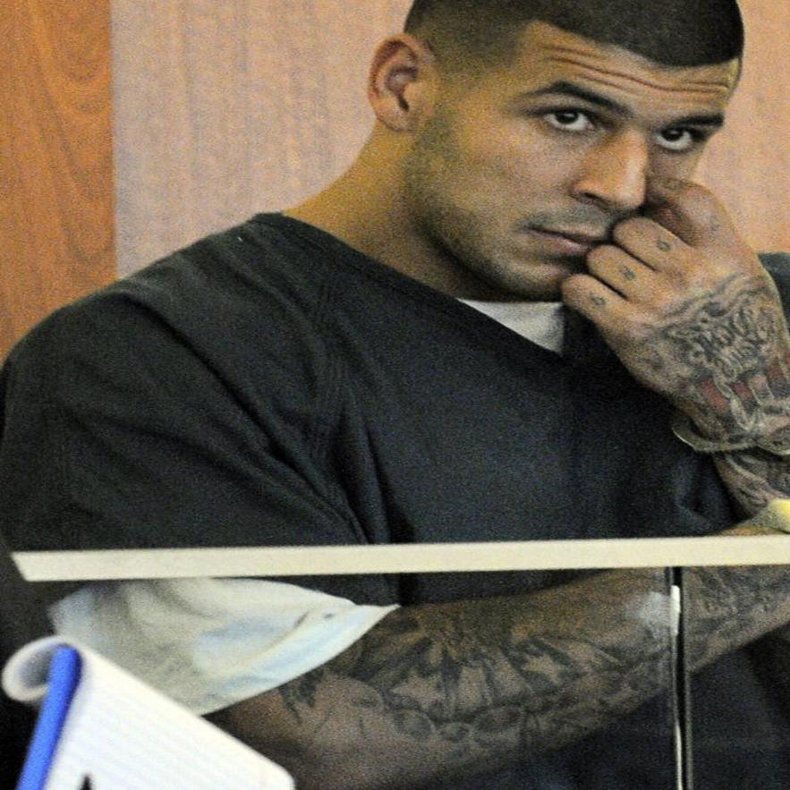 Tim Tebow couldn't stop Aaron Hernandez from slugging bouncer