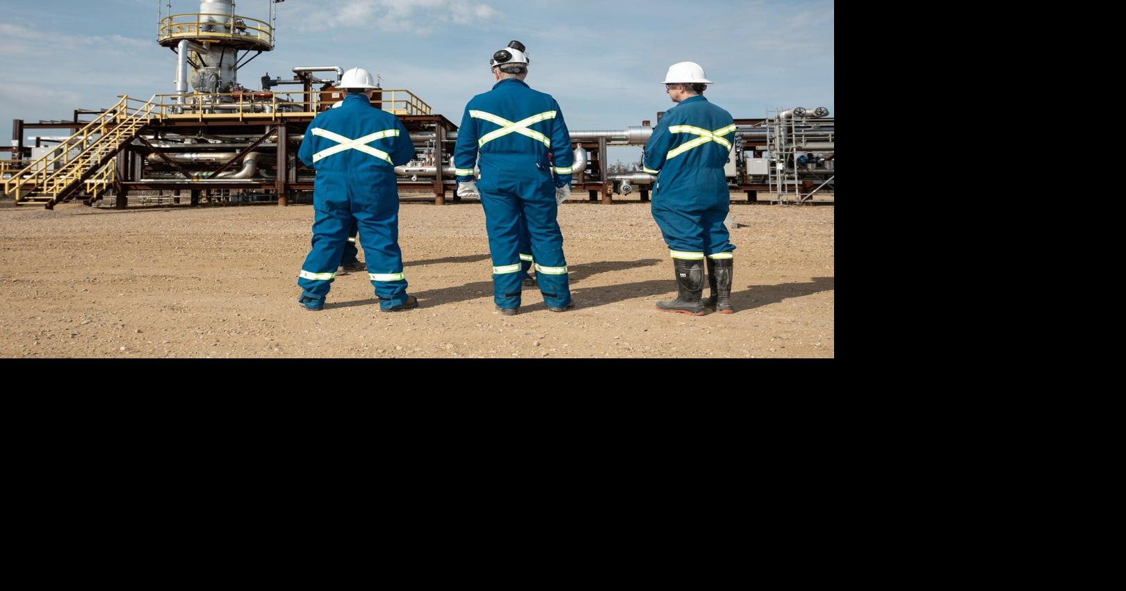 Cenovus expects capital spending for 2026 to total between .0B and .3B