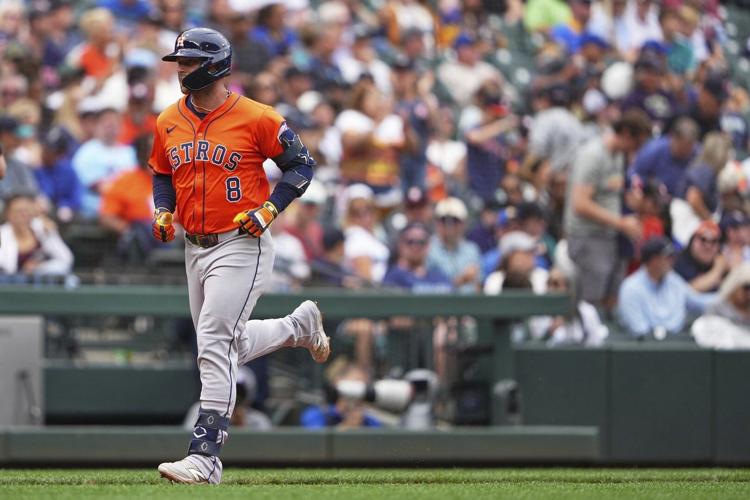 Christian Walker’s go-ahead HR in the 6th inning propels Astros past Mariners 11-3